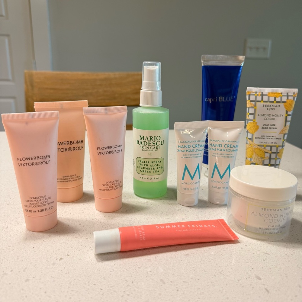 Bundle Skincare Fragrance FlowerBomb Capri Blue Mario badescu Summer Assorted